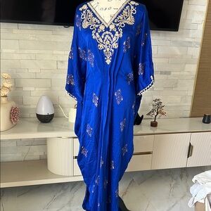 Elegant Blue Embroidered Kaftan